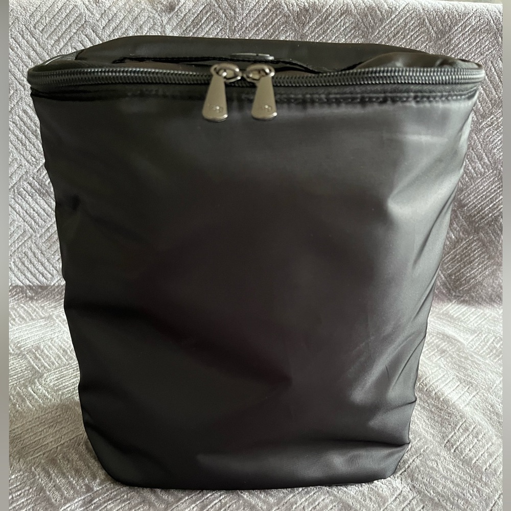 Lug Dolly Tall cosmetics case